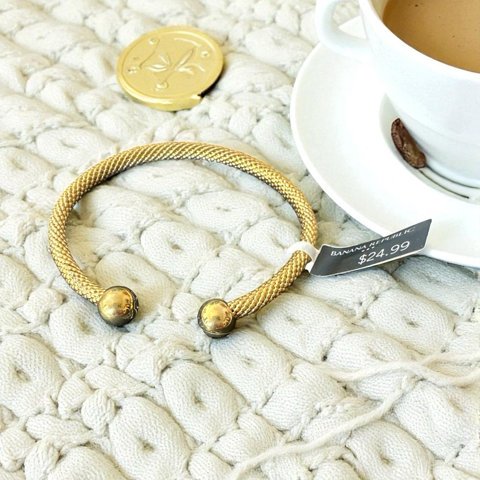 New Banana Republic Bracelet Gold Jewelry Cctel Party Formal 15$